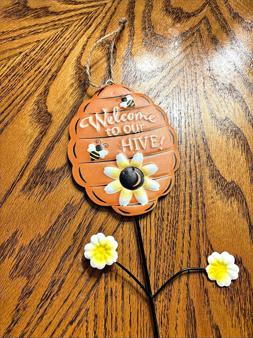 Direct International Bee Flower Pick / Welcome to Our Hive Sign